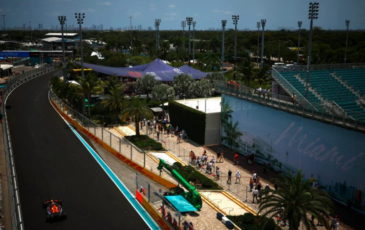 Трансляция гонки Формулы 1 в Майами