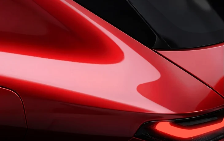 Из того, что было: новый компактный кроссовер Alfa Romeo показался на первом тизере