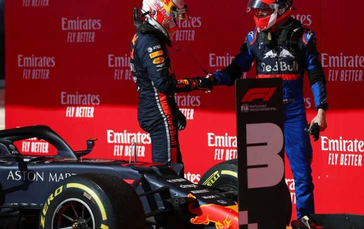 Даниил Квят назвал Ферстаппена фантастическим гонщиком