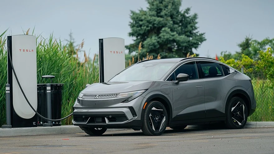 Mitsubishi Eclipse Sportback EV