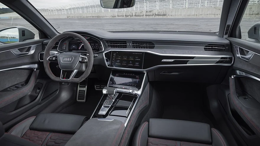 Нынешний универсал Audi RS6 (C8)