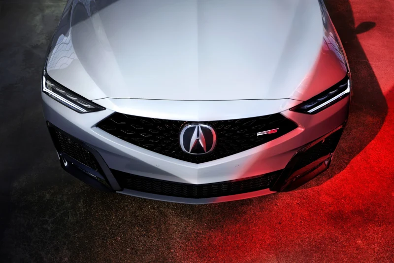 Вместо &laquo;электричек&raquo;: Acura готовит приключенческий SUV и большой 8-местный кроссовер