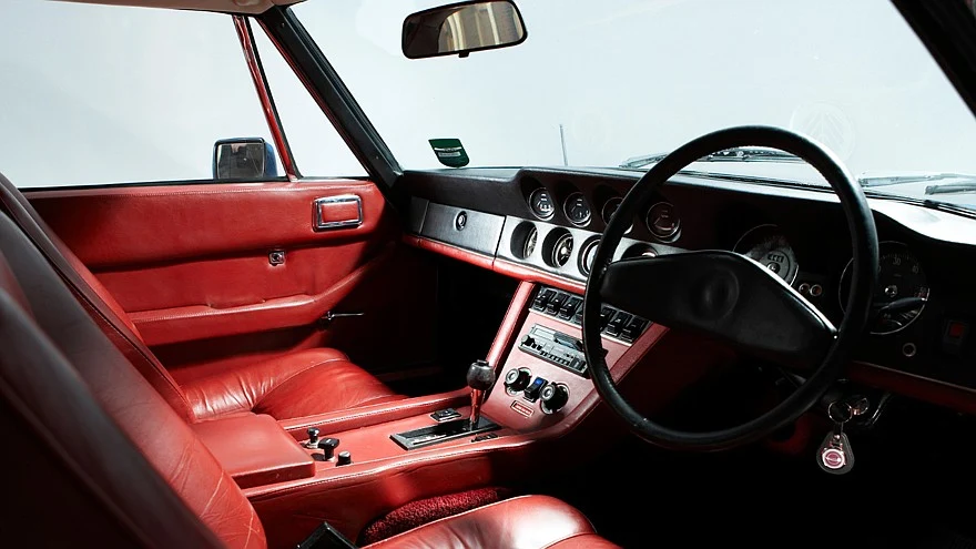 Классический Jensen Interceptor