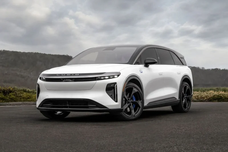 Большой кроссовер Lucid Gravity обзавёлся новой топовой версией GT-S, цена известна