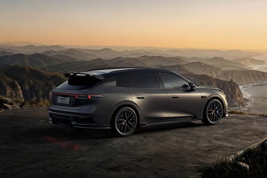 Lynk &amp; Co 07GT Limited Edition