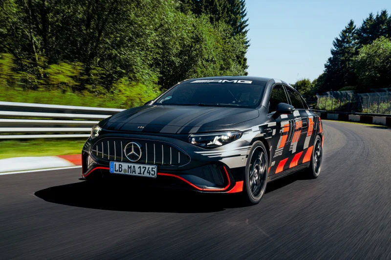 Электрический Mercedes-AMG CLA 45 оказался на Нюрбургринге быстрее бензинового Audi RS 3