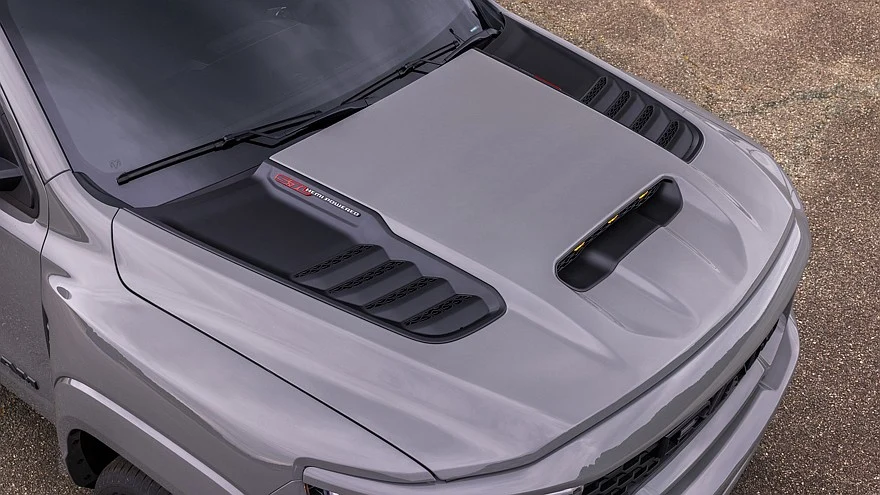 На фото: Ram 1500 Rumble Bee