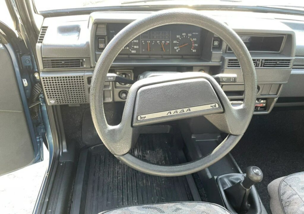 Редкая находка для коллекционеров: на продажу за рекордную сумму выставлен уникальный ВАЗ-2109