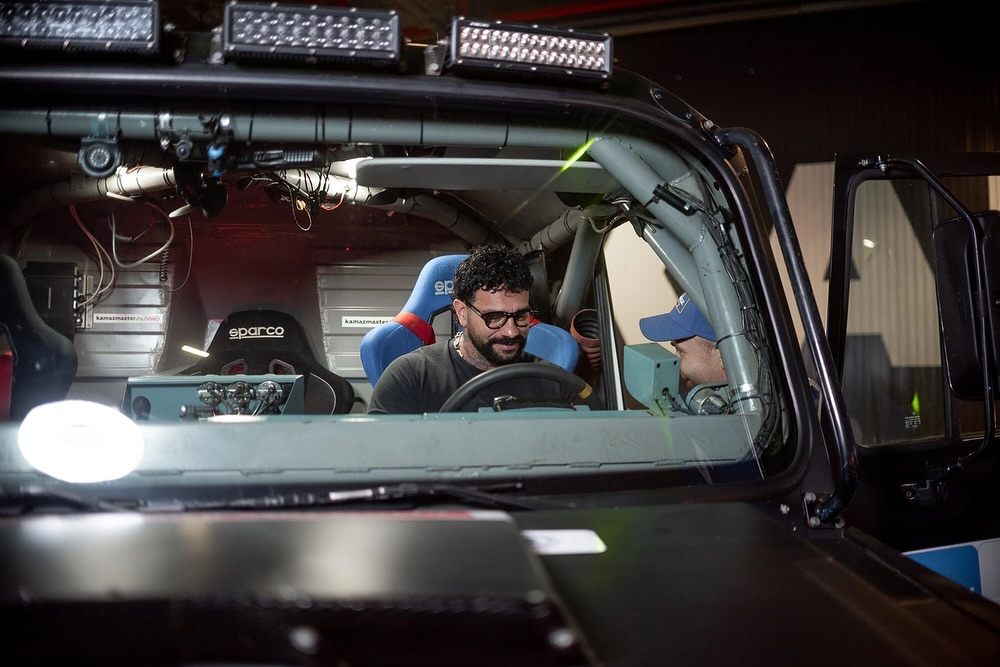 Тимати за рулем гоночного КАМАЗа &copy; КАМАЗ-мастер