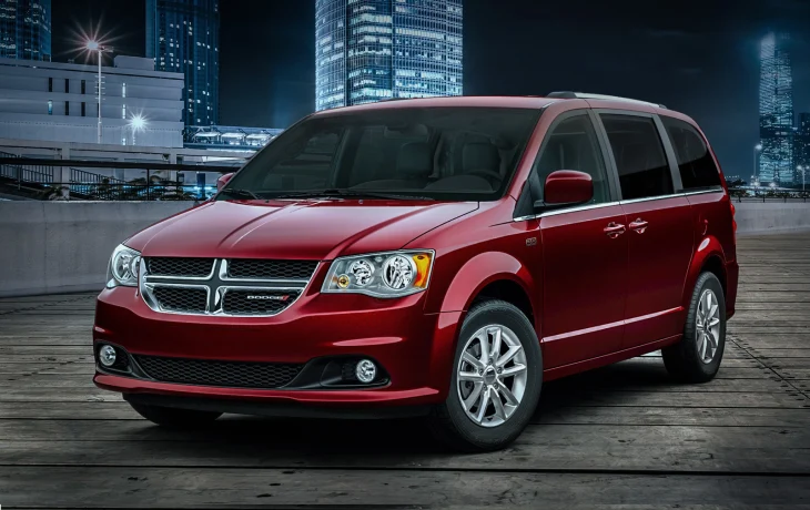 Ram может выпустить минивэн по мотивам отправленного в отставку Dodge Grand Caravan