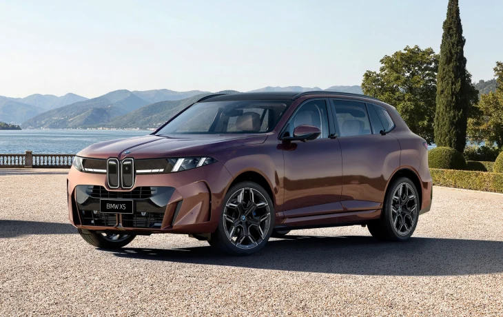 Новый BMW X5 L для Китая: плюс 130 мм к колёсной базе и надежда вернуть былую любовь