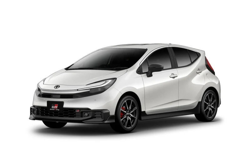 Обновлённому хэтчбеку Toyota Aqua вернули спортивную версию GR Sport