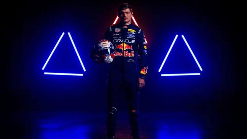 &laquo;Приезжай и прокатись&raquo;: глава Формулы Е пригласил Макса Ферстаппена на тесты