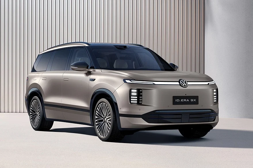 Старший кроссовер Volkswagen ID.Era 9X