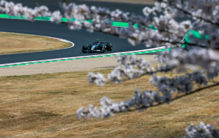 Трансляция первой тренировки Гран При Японии Формулы 1. Начало &mdash; в 5:30 по мск