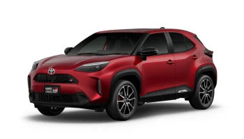 Toyota освежила кроссоверы Yaris Cross GR Sport и Harrier