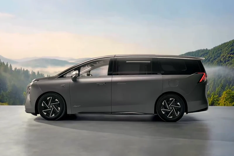 Флагманский минивэн Buick Encasa обзавёлся версией с новой &laquo;начинкой&raquo;