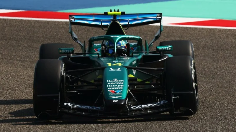 &laquo;Руки немеют после пары кругов&raquo;. Фернандо Алонсо подтвердил слова Ньюи