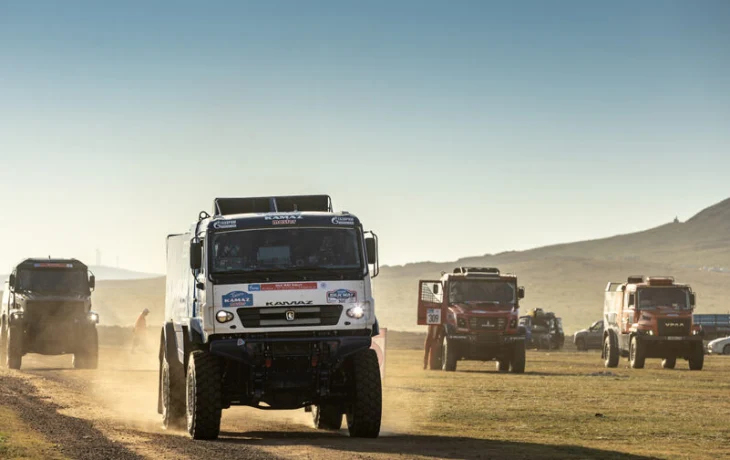 Камазовец Шибалов объяснил потерю 10 минут на 8-м этапе &laquo;Шелкового пути&raquo;