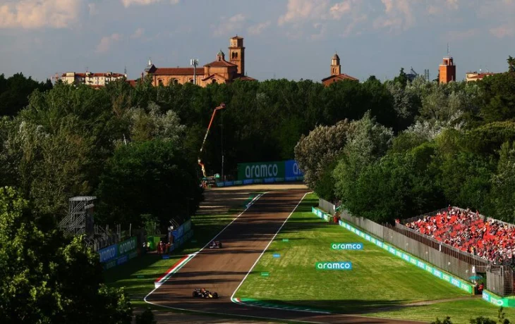 Трансляция первой тренировки Гран При Эмилии-Романьи Формулы 1