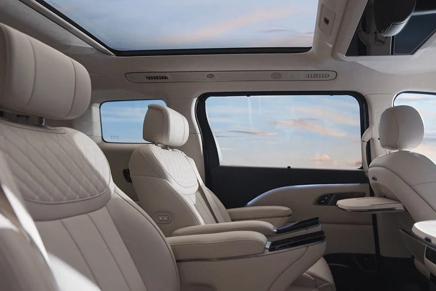 Hongqi HQ9