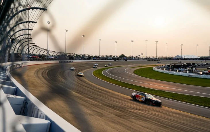 Новый формат плей-офф в NASCAR: инсайдеры раскрыли подробности