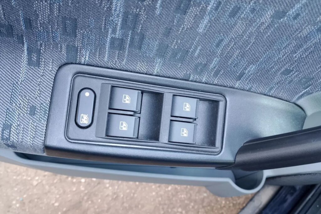 &amp;#171;Капсула времени&amp;#187;: уникальный экземпляр ГАЗ-31105 выставлен на продажу в России