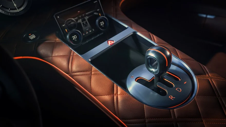 Genesis Magma GT