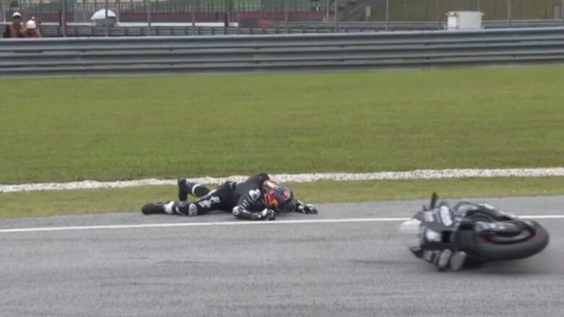 Переломы руки и ноги. Стали известны травмы Хорхе Мартина