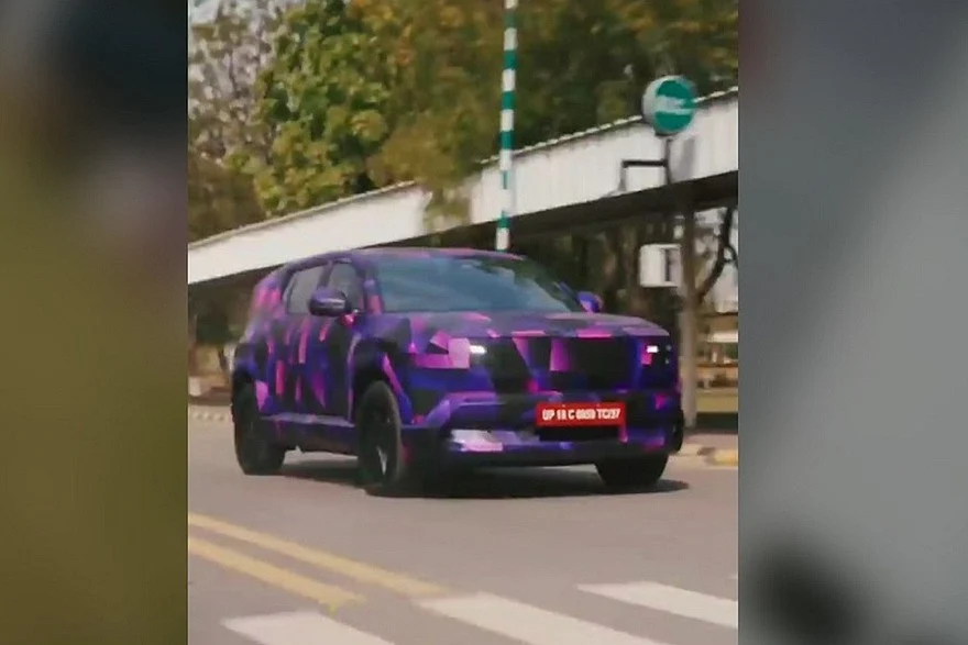 Тестовый прототип грядущего электрического паркетника Honda индийского производства