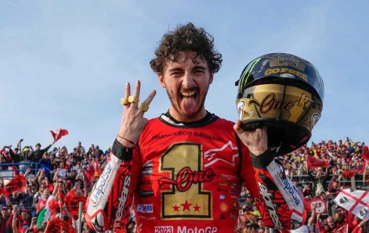 Двукратный чемпион MotoGP покидает заводскую команду Ducati