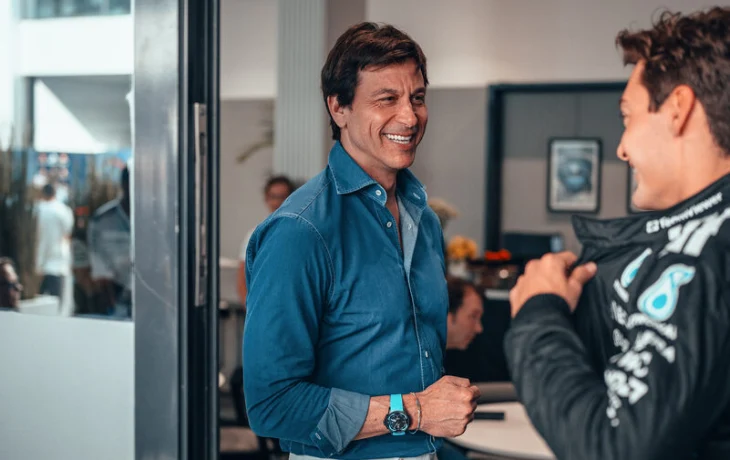 Тото Вольф назвал сроки обсуждения нового контракта с Джорджем Расселом