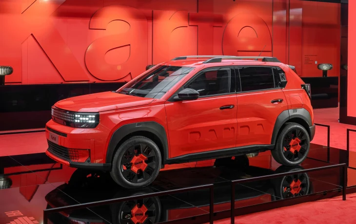 Угловатый спорткар: первым новым Abarth с ДВС может стать хот-хэтч на базе Grande Panda