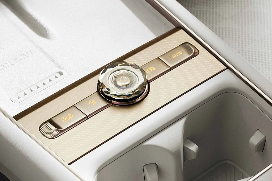 Lynk &amp; Co 20