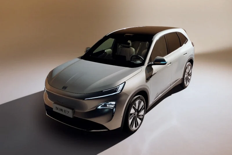 Кроссовер Buick Electra E7 показал свой интерьер в новом стиле