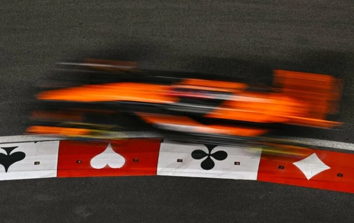 McLaren дисквалифицирована по итогам Гран При Лас-Вегаса