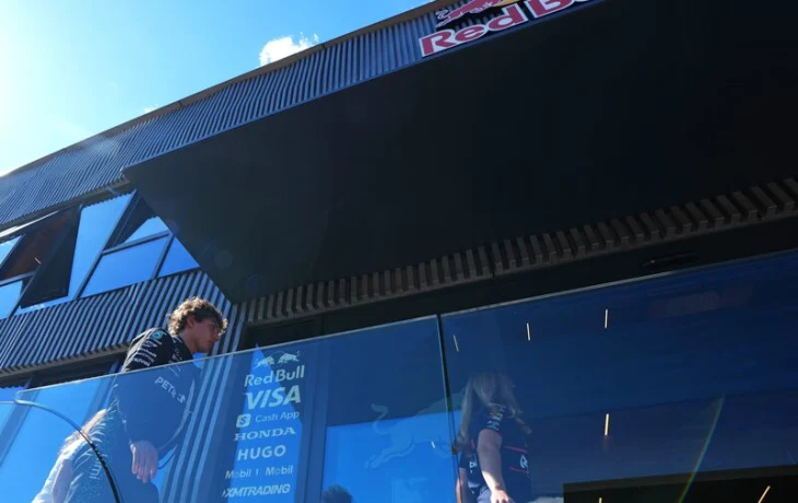 Кими Антонелли: Извиняюсь перед Ферстаппеном и Mercedes