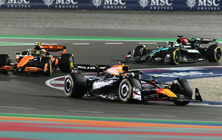 Не вините McLaren, или Кто стоит за новой сагой о гибких крыльях в Формуле 1?