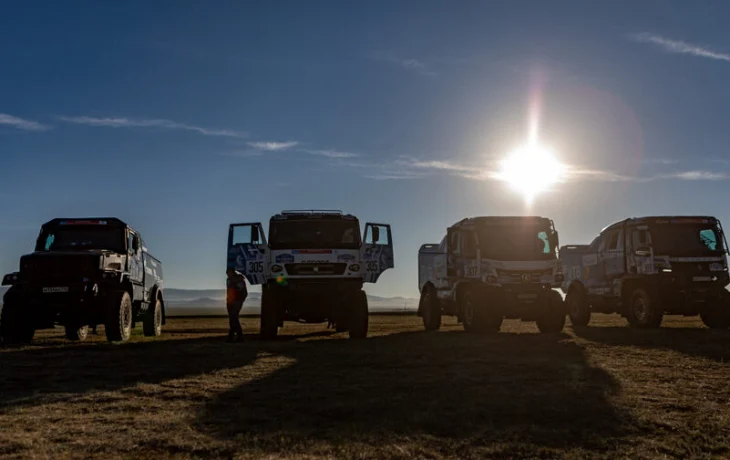 КАМАЗ атакует, МАЗ отстает. Итоги 7-го этапа &laquo;Шелкового пути-2025&raquo;