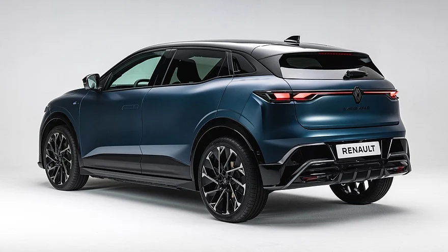 На фото: обновлённый хэтчбек Renault Megane E-Tech electric