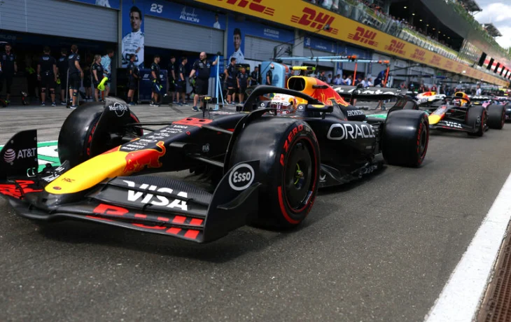 Юки Цунода: Мне надо поговорить с инженерами Red Bull Racing