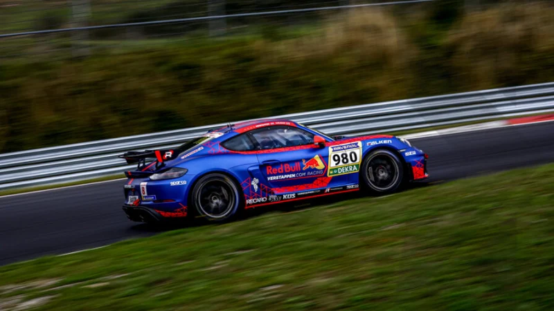 Инструктор Нюрбургринга &ndash; о тестах с Ферстаппеном: &laquo;К счастью, у меня было больше мощности&raquo;