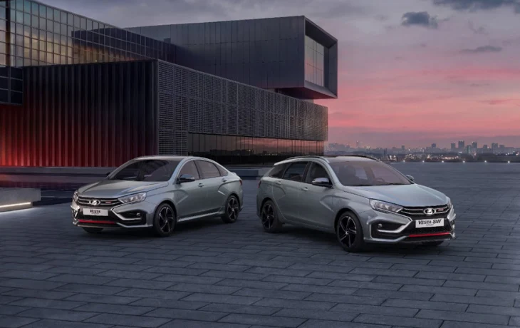 Старт продаж седанов и универсалов Lada Vesta Sport, цены известны