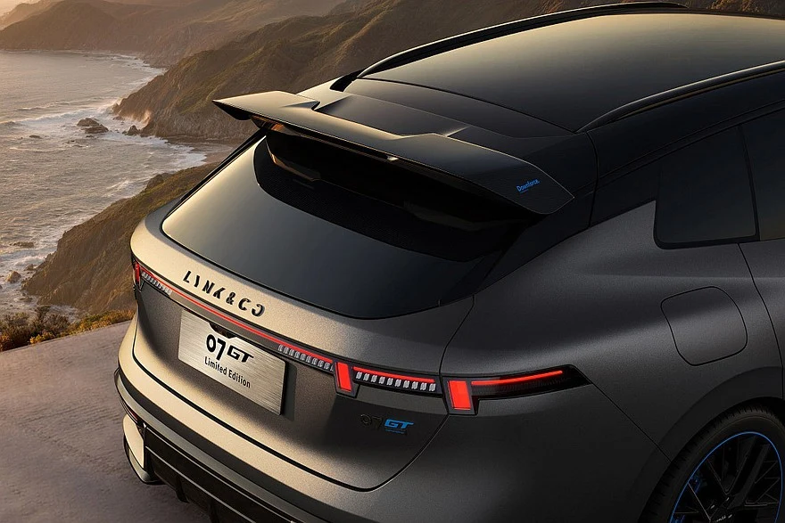 Lynk &amp; Co 07GT Limited Edition