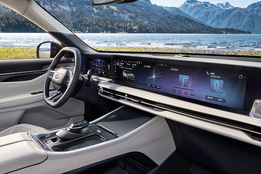 Дореформенный Ford Edge L