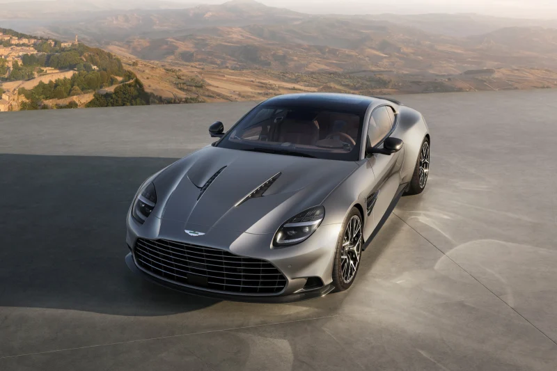 Aston Martin Vanquish отмечает юбилей в четверть века спецверсией
