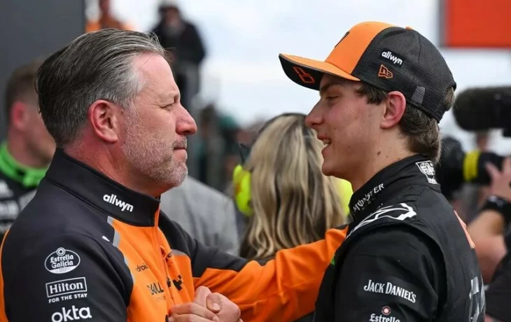 Опрос: Заслужил ли Оскар Пиастри штраф в Сильверстоуне?