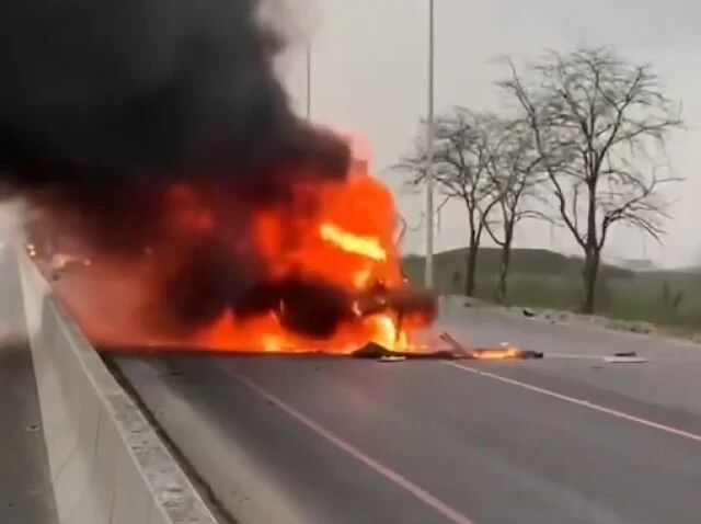  &laquo;Лада Гранта&raquo; взорвалась после ДТП на трассе &laquo;Кавказ&raquo; в Дагестане