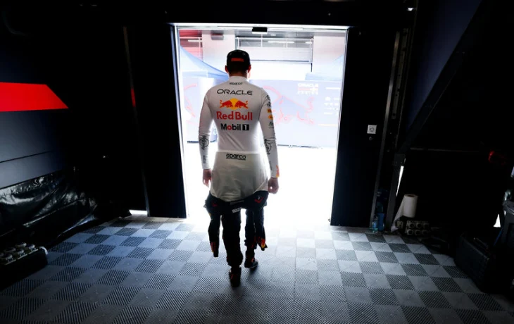 &laquo;Черный день, борьба за титул окончена&raquo;. Хельмут Марко &ndash; об аварии Ферстаппена