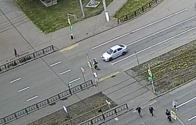  15-летний подросток на&nbsp;электросамокате попал под колеса автомобиля в Магнитогорске